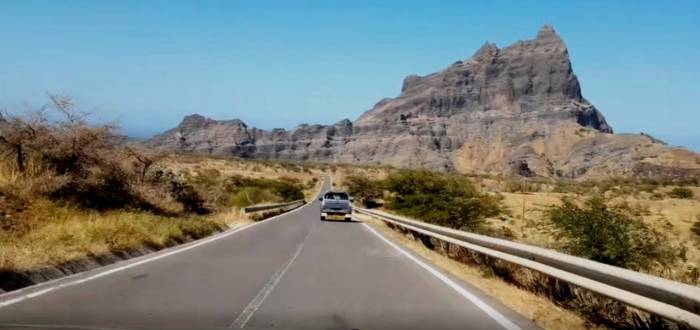 ROAD ROUGHNESS SURVEY IN CAPE VERDE